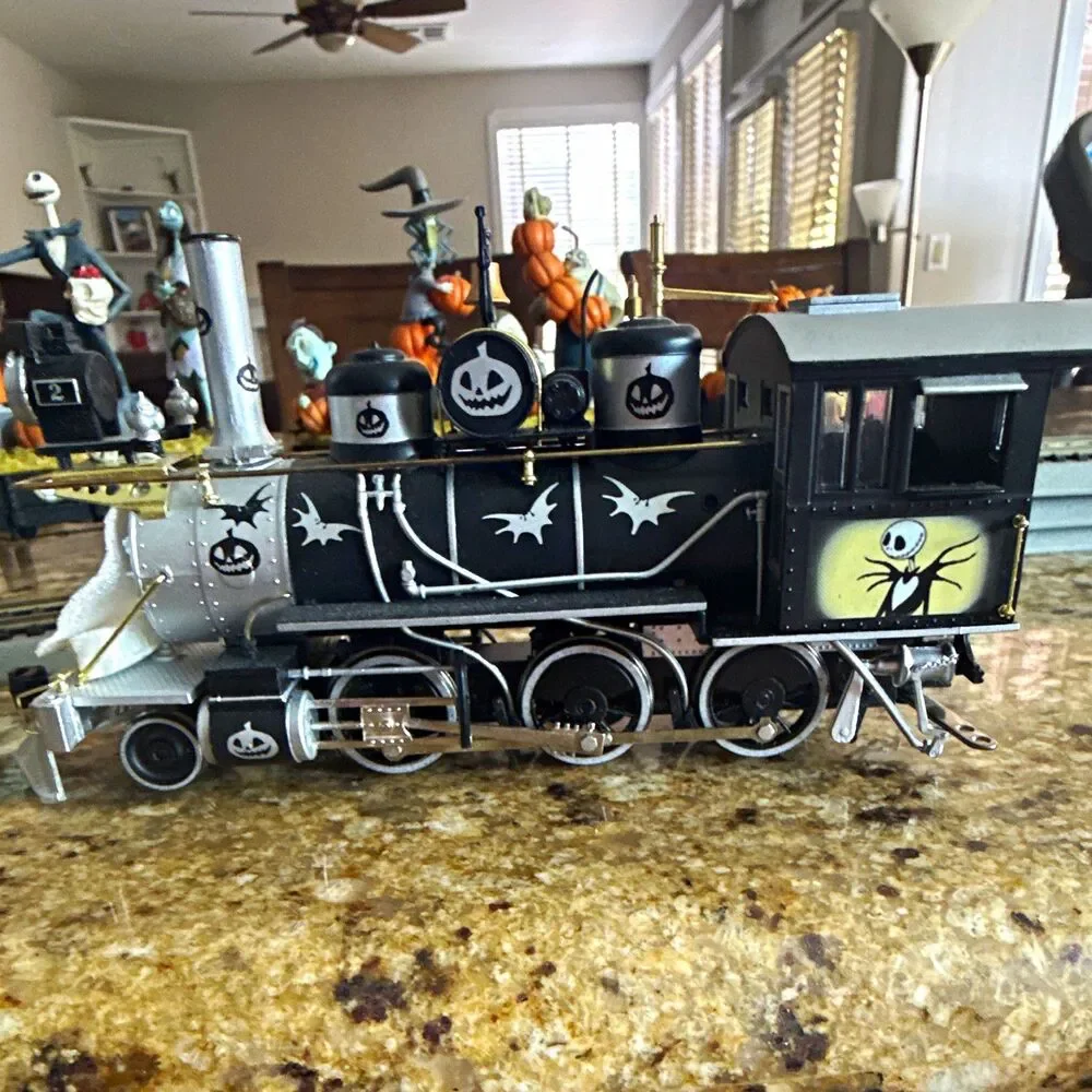 Disney Nightmare Before Christmas G Gauge Nightmare Express Steam Train